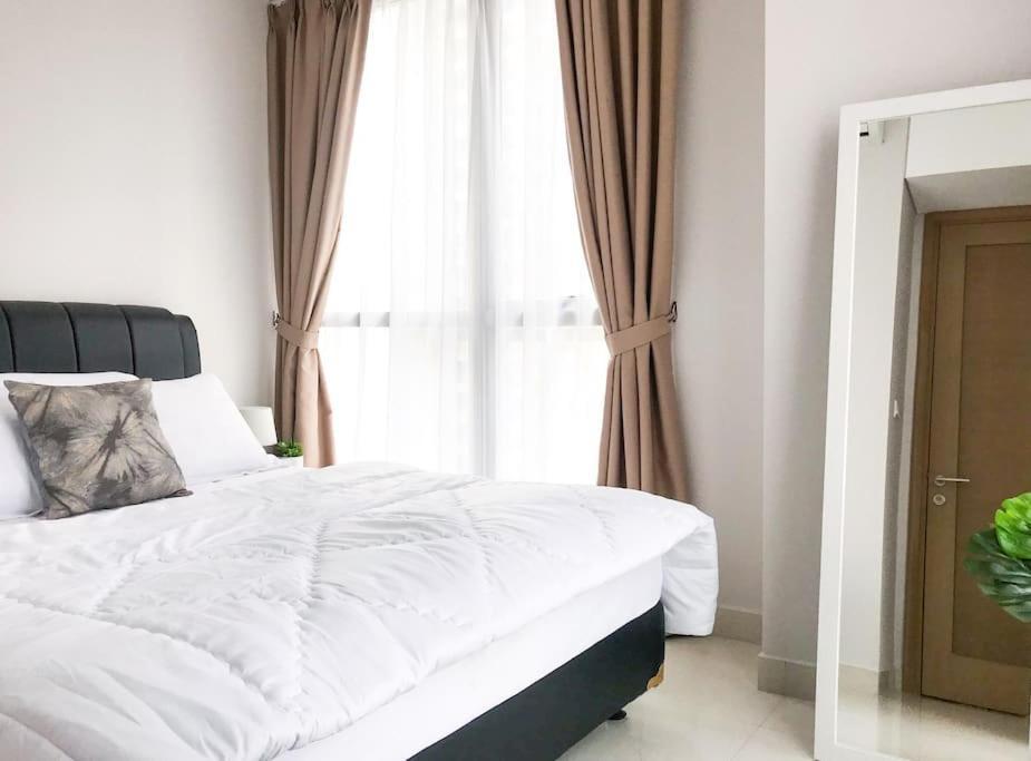 Apartment Cozy Scandinavian At Ta Jakarta