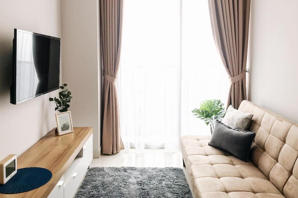 Cozy Scandinavian At Ta Apartment
